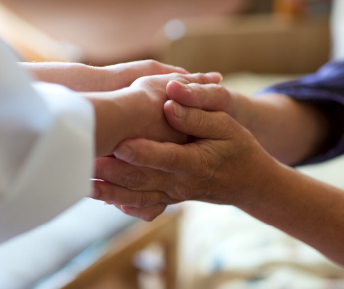 医師と協力し合うイメージ