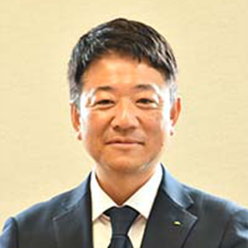 飯豊町 町長：嵐 正人 写真